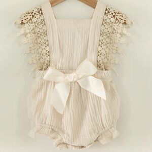 Jami Romper in Cream 12 Months (20 lbs-27 lbs) Reverie Threads